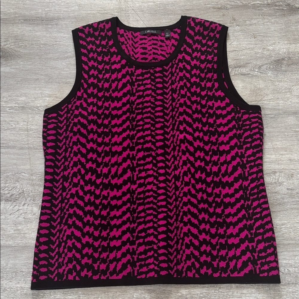 Carlisle collection stretch top tank magenta and black Sz L